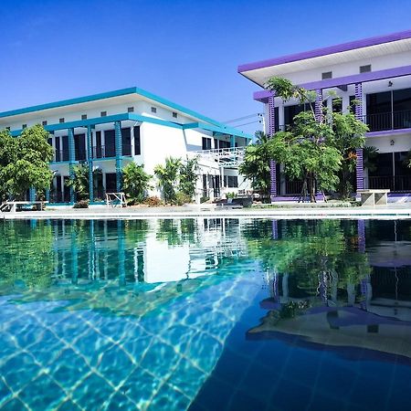 Menam Resort Nakhon Pathom Εξωτερικό φωτογραφία