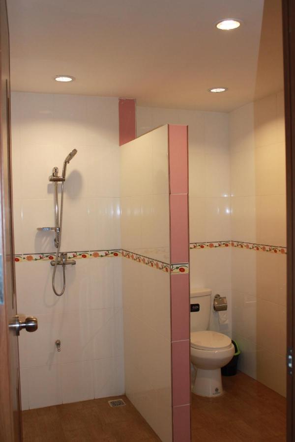 Menam Resort Nakhon Pathom Εξωτερικό φωτογραφία