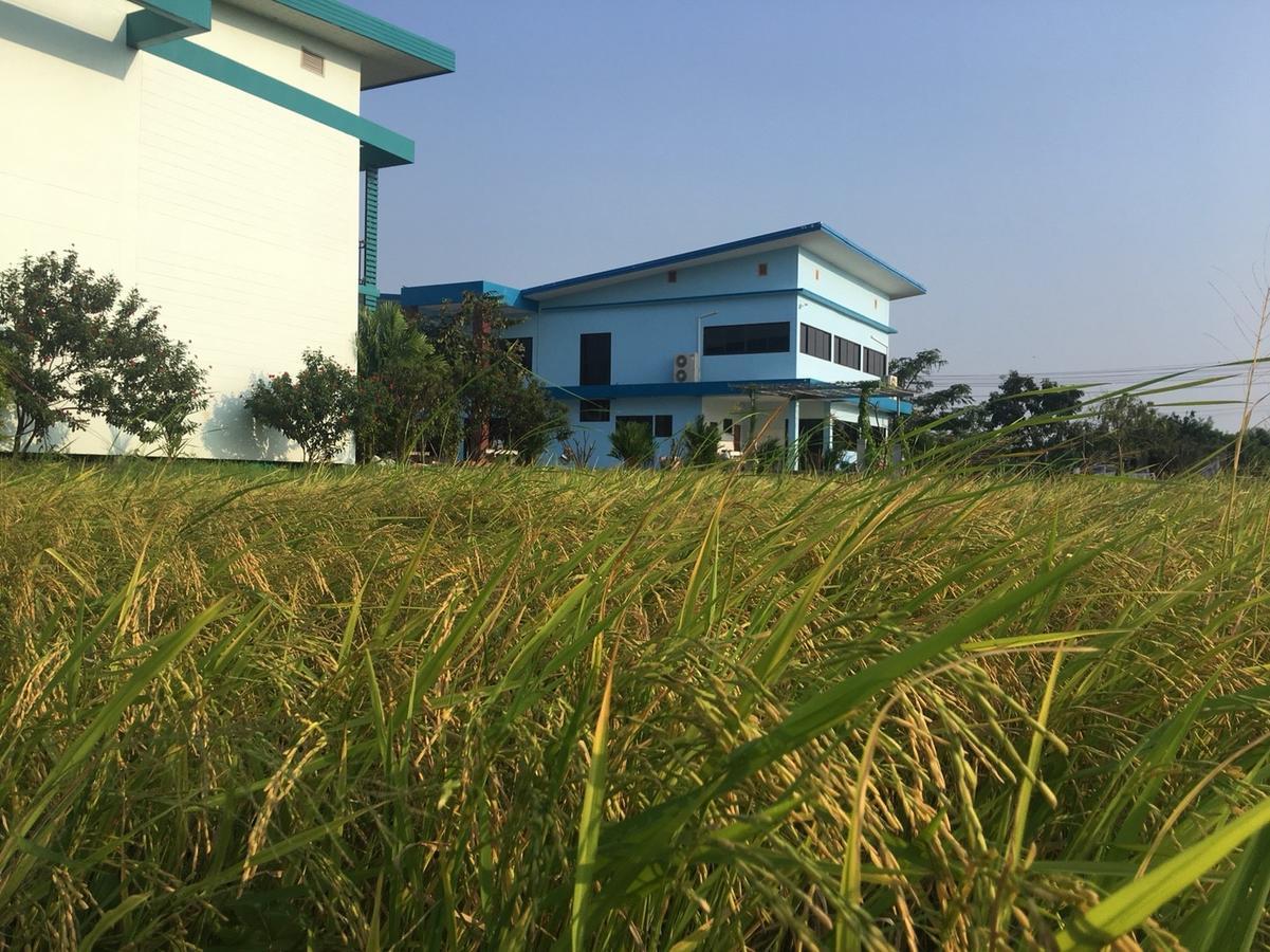 Menam Resort Nakhon Pathom Εξωτερικό φωτογραφία