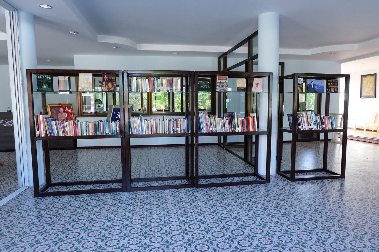 Menam Resort Nakhon Pathom Εξωτερικό φωτογραφία