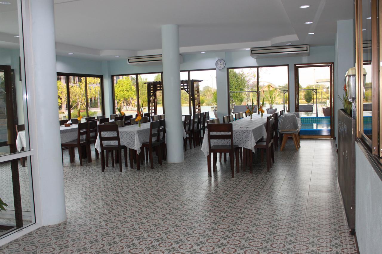 Menam Resort Nakhon Pathom Εξωτερικό φωτογραφία